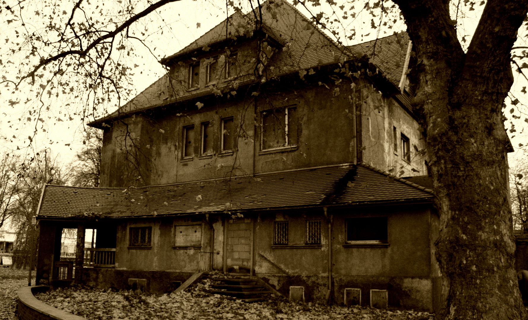 altes Haus Foto & Bild architektur, lost places, mensch