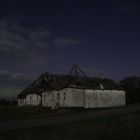 Altes Haus bei Nacht