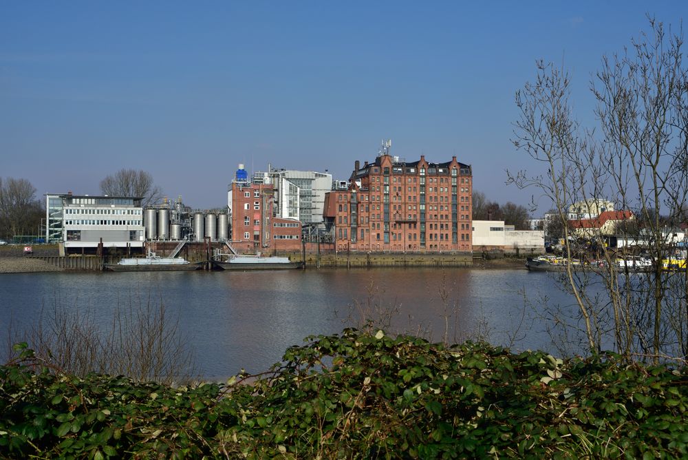 altes Lagerhaus in der Billwerder Bucht