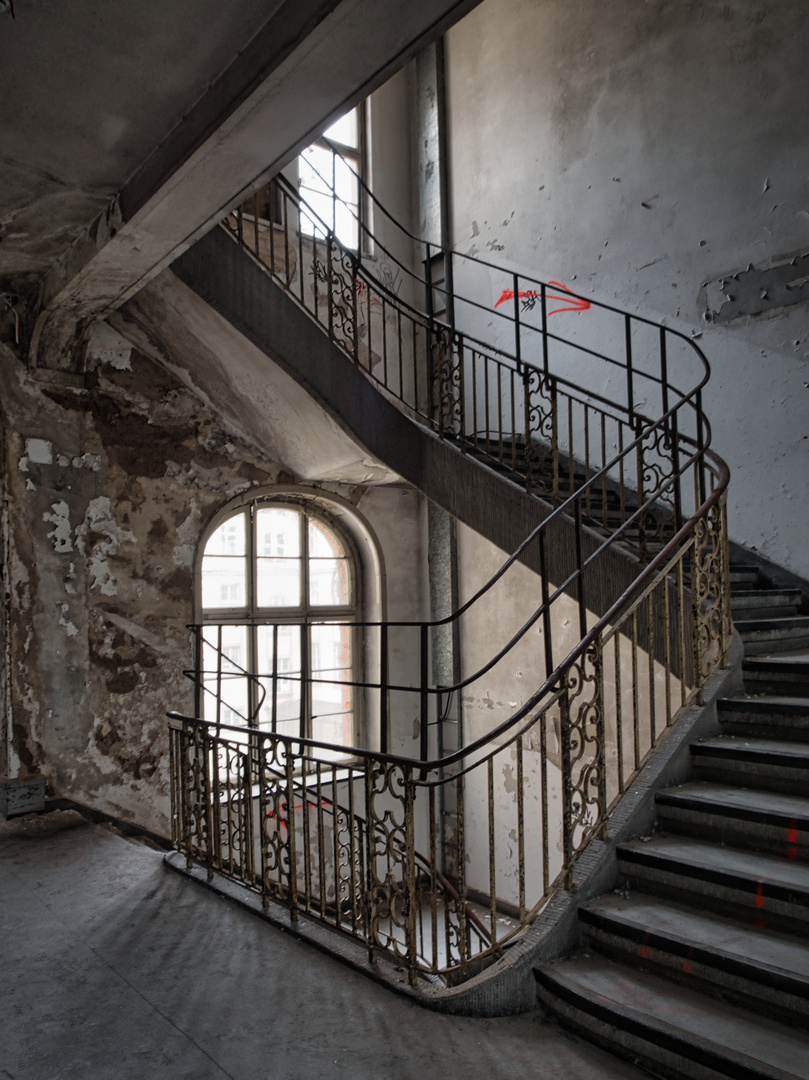 Altes Polizeipräsidium Frankfurt Foto & Bild architektur, lost places, spezial Bilder auf