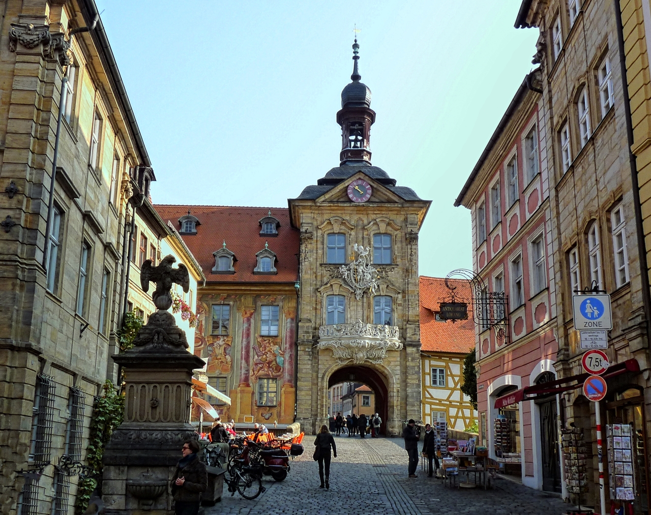 altes Rathaus Ansicht von der anderen Seite 