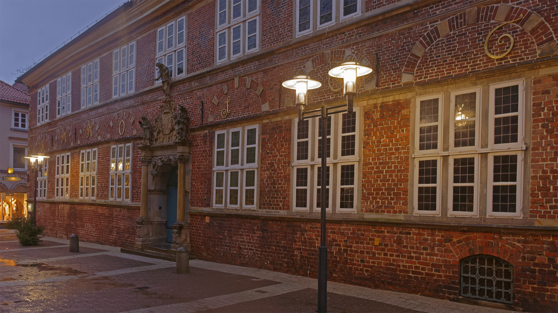 Altes Rathaus der Hansestadt Stade am Silvesterabend 2017