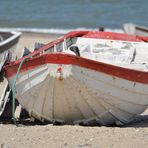 altes Ruderboot am Strand - Norre Vorupor - Dänemark