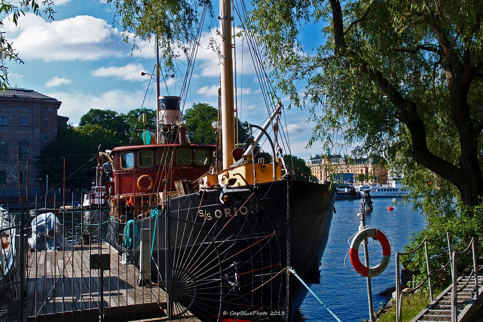 Altes Schiff am Kai Skeppsholmen