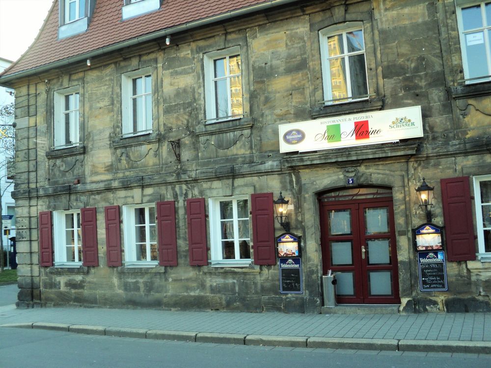 Altes schönes Sandsteinhaus in Bayreuth