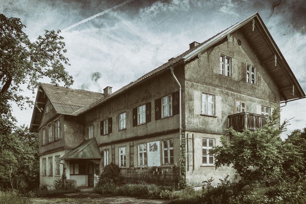 Altes Schulhaus von Bühl am Alpsee