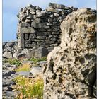 Altes Steingemäuer an der irischen Atlantikküste