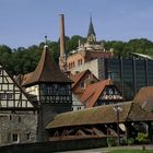 Altes trifft auf Moderne - Roter Steg und Kunsthalle  Würth in Schwäbisch Hall