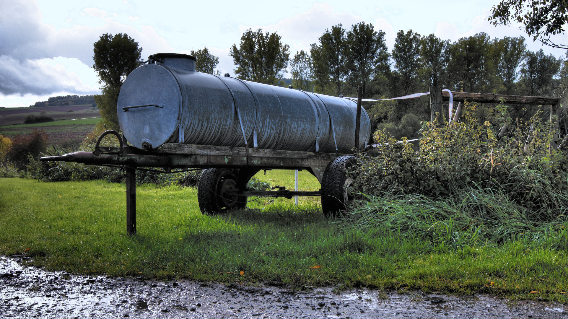 Altes Wasserfass (HDR)