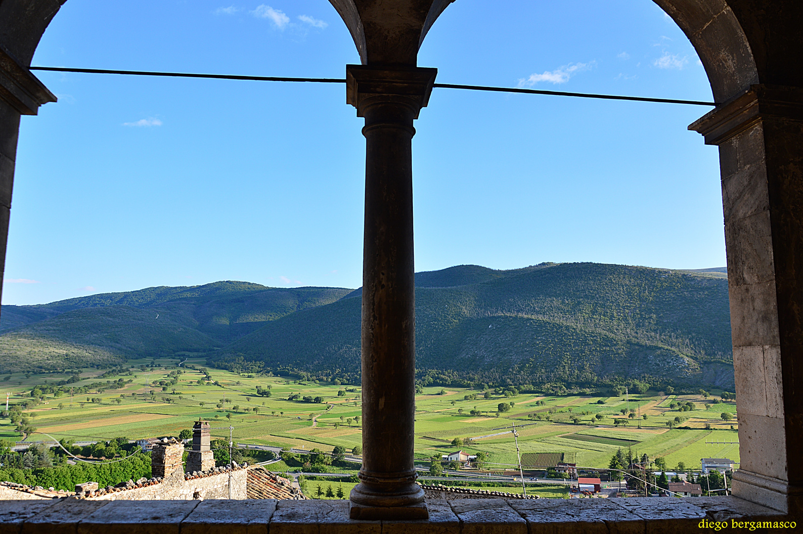 Altipiano di Navelli...Abruzzo..la terra dello zafferano