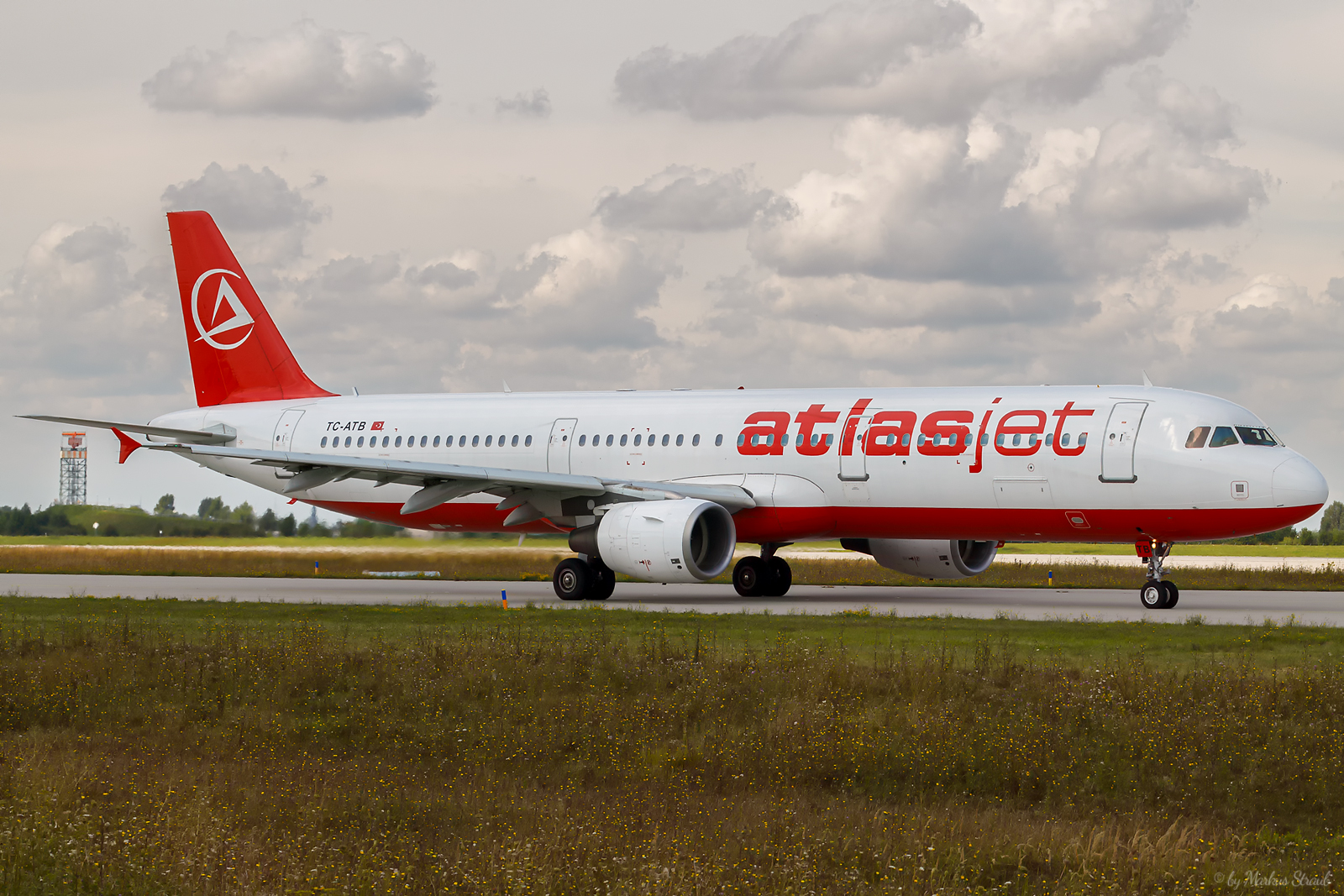 Altlasjet Airbus A321