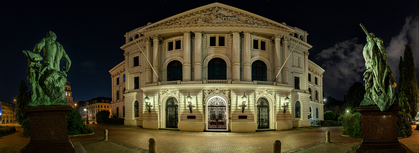 altonaer rathaus pano 1