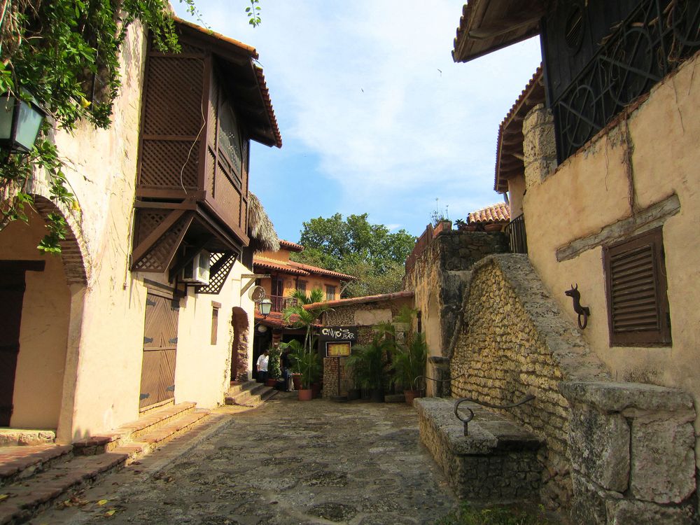 Altos de Chavon