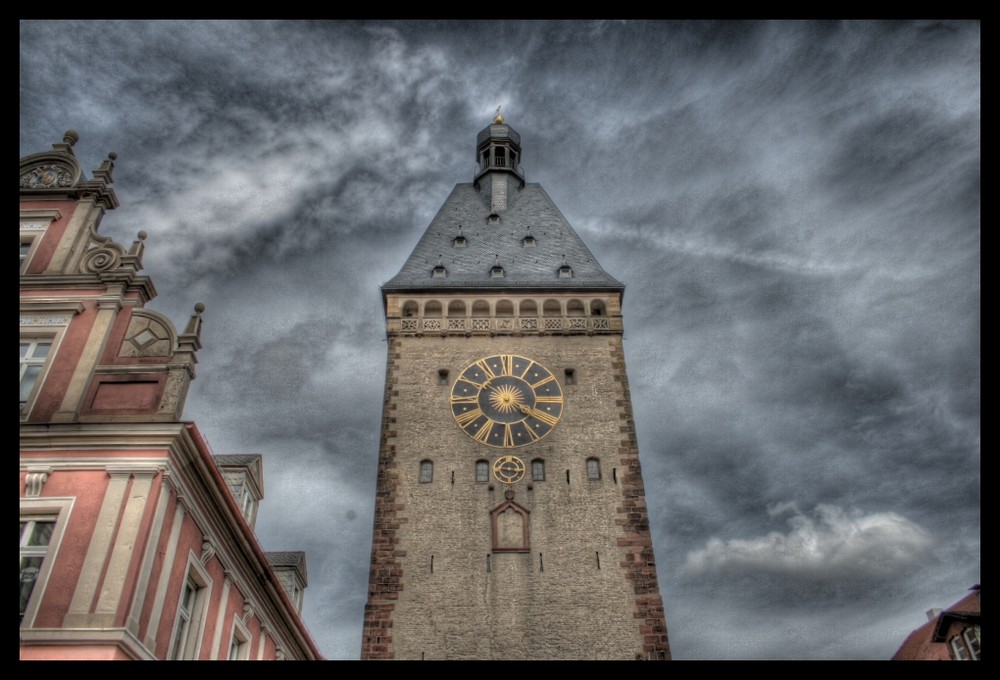 Altpörtel in Speyer aus der frontalen Sicht (HDR)