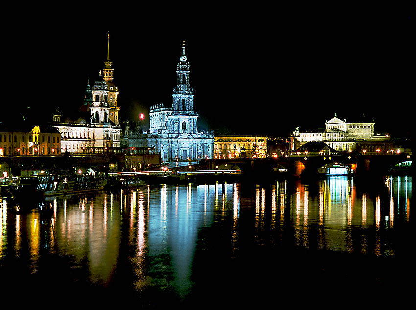 Altstadt Dresden bei Nacht