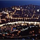 Altstadt Dubrovnik - die roten Dächer ... in der Nacht