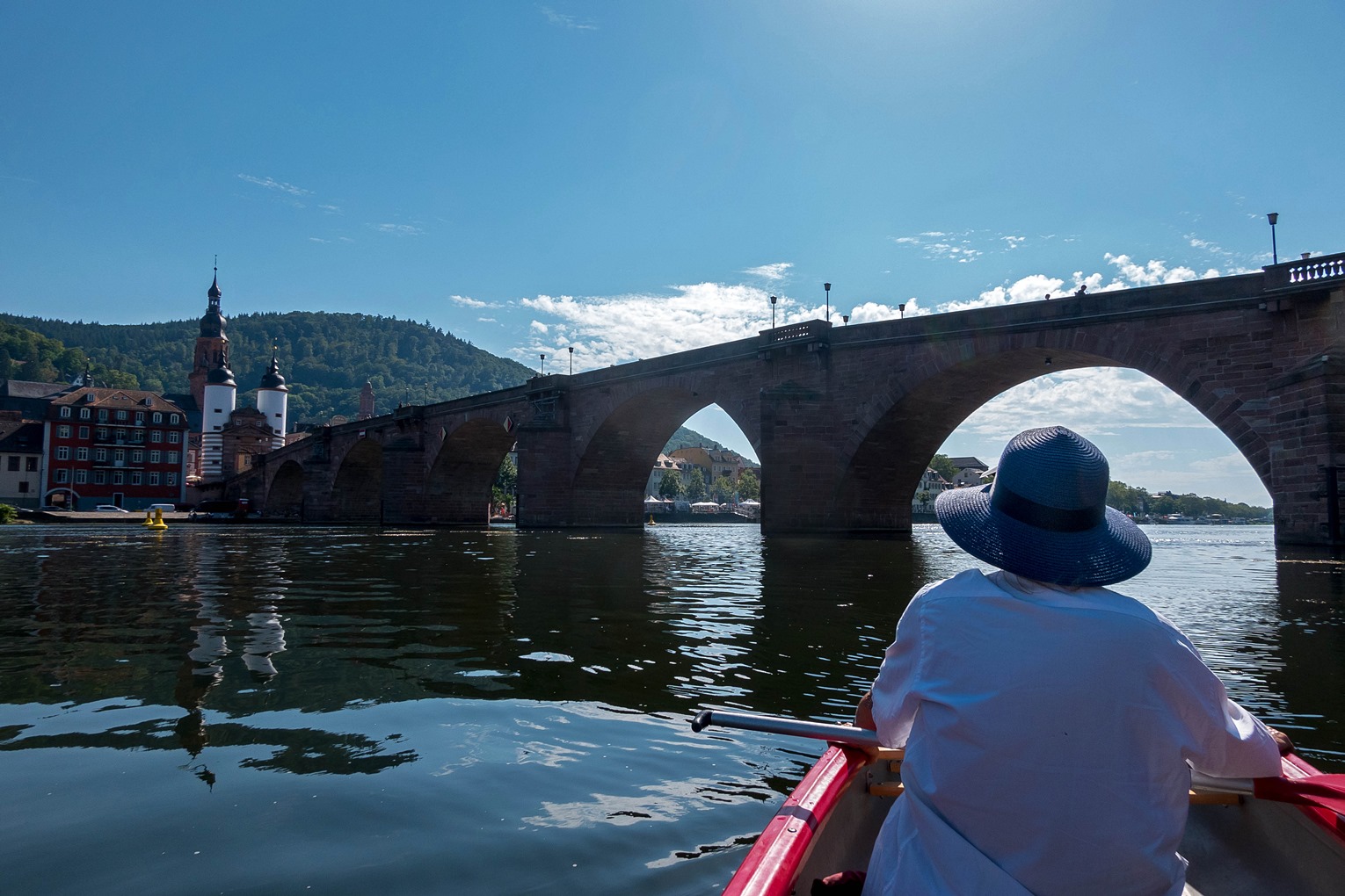 Altstadt Heidelberg, alte Brücke, Kanu