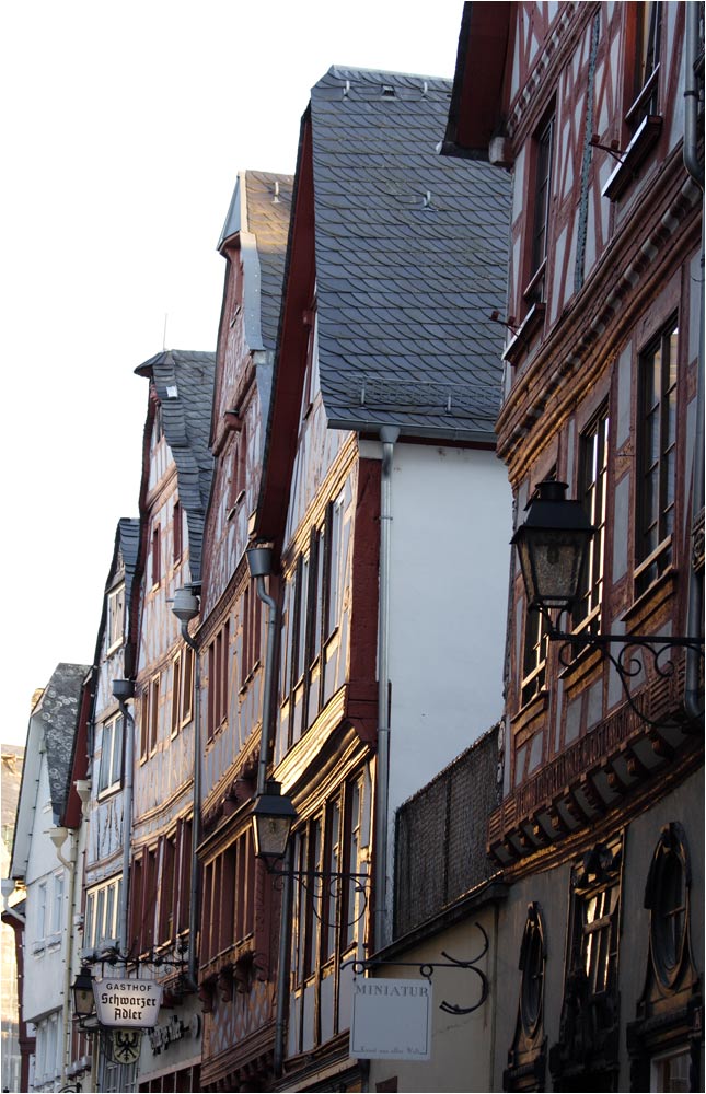 altstadt im abendglanz