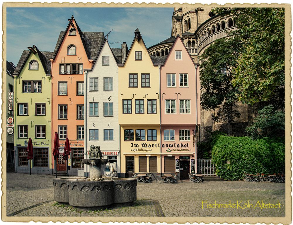 Altstadt Köln Brunnen der Fischweiber Vintage