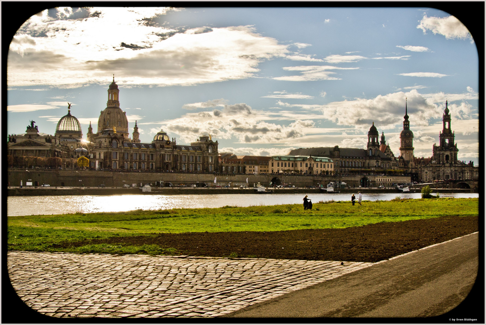 Altstadt Silhouette Dresden 007