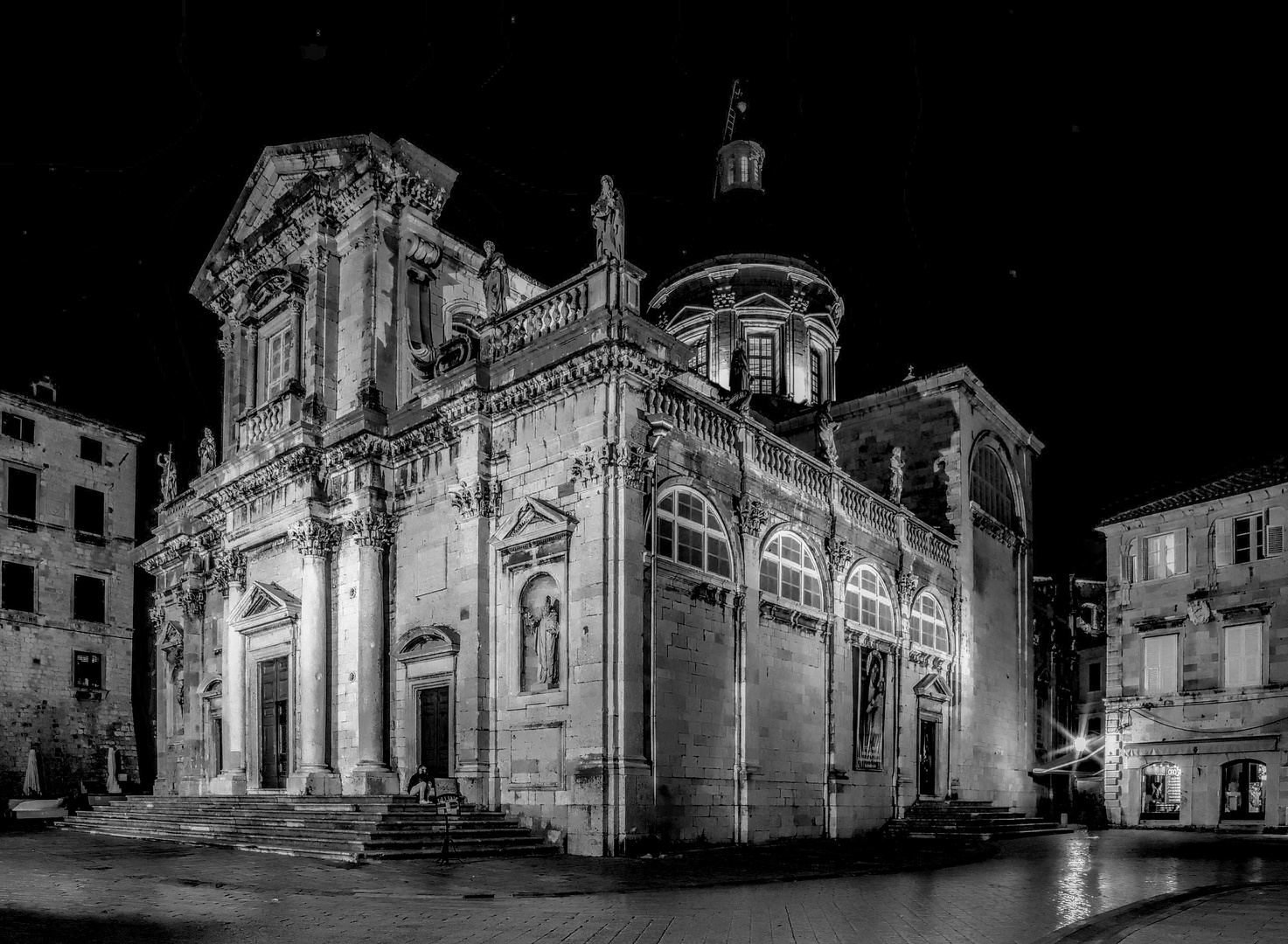 Altstadt von Dubrovnik - die Kirche .....