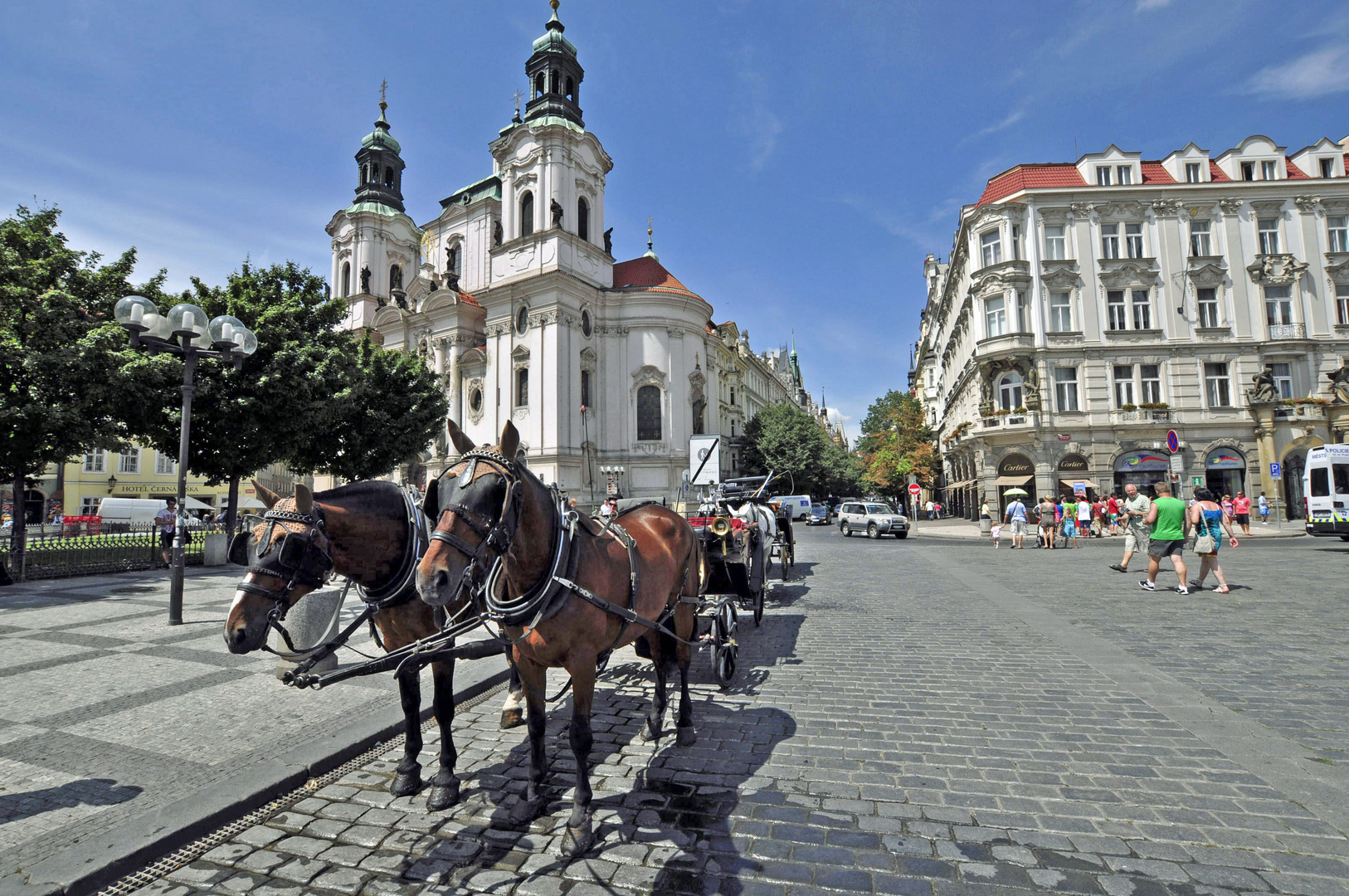 Altstadt von Prag mit der Kirche St. Niklaus