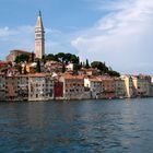 Altstadt von Rovinj vom Hafen aus