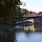 Altstadtbrücke im Herbst