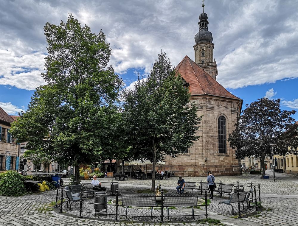 Altstaedter Kirchplatz