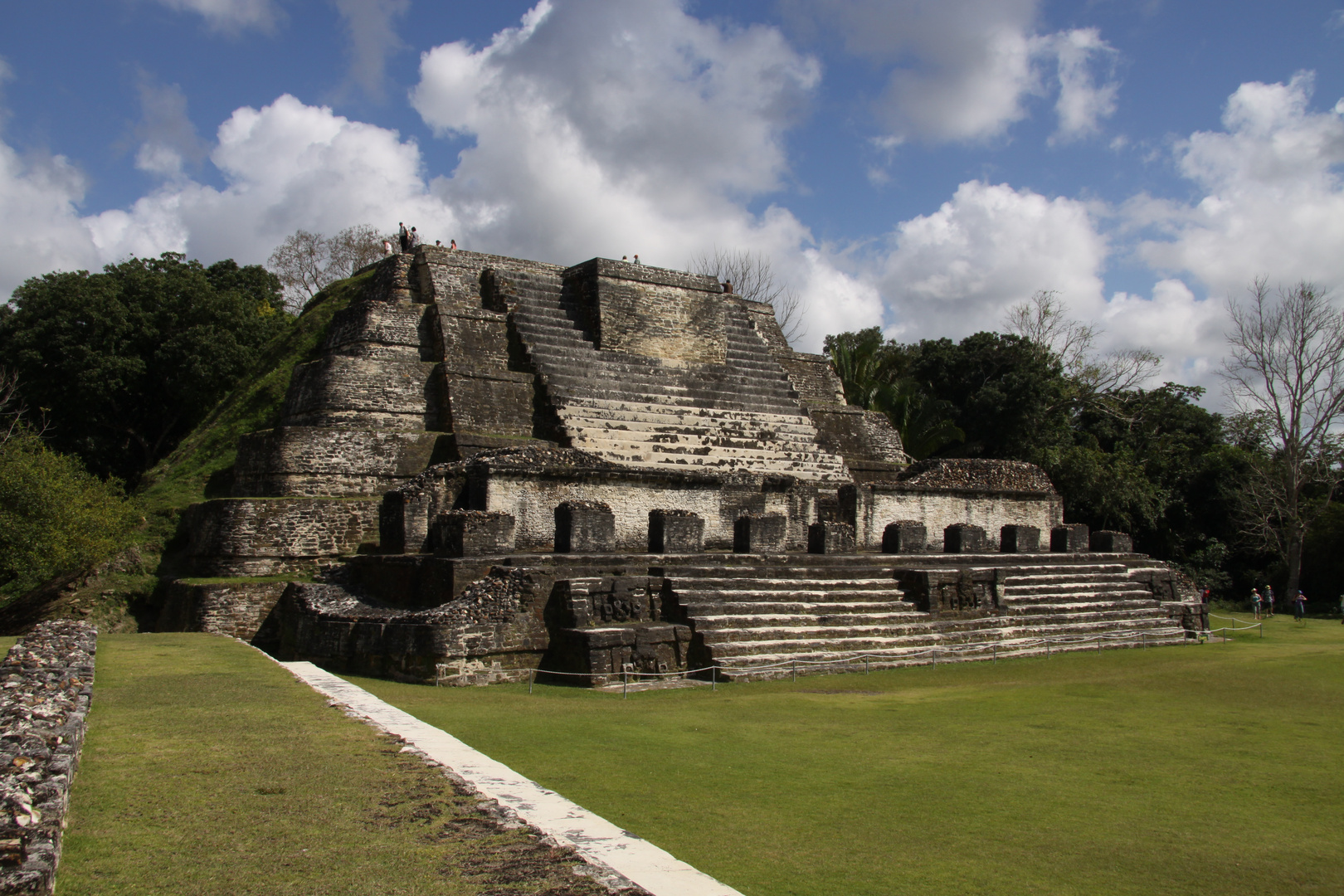 Altun-Ha, Maya Ruinen