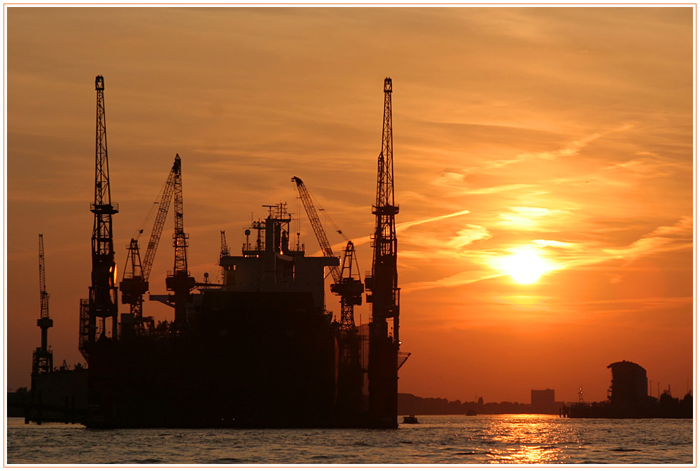 Altweibersommer im Hafen