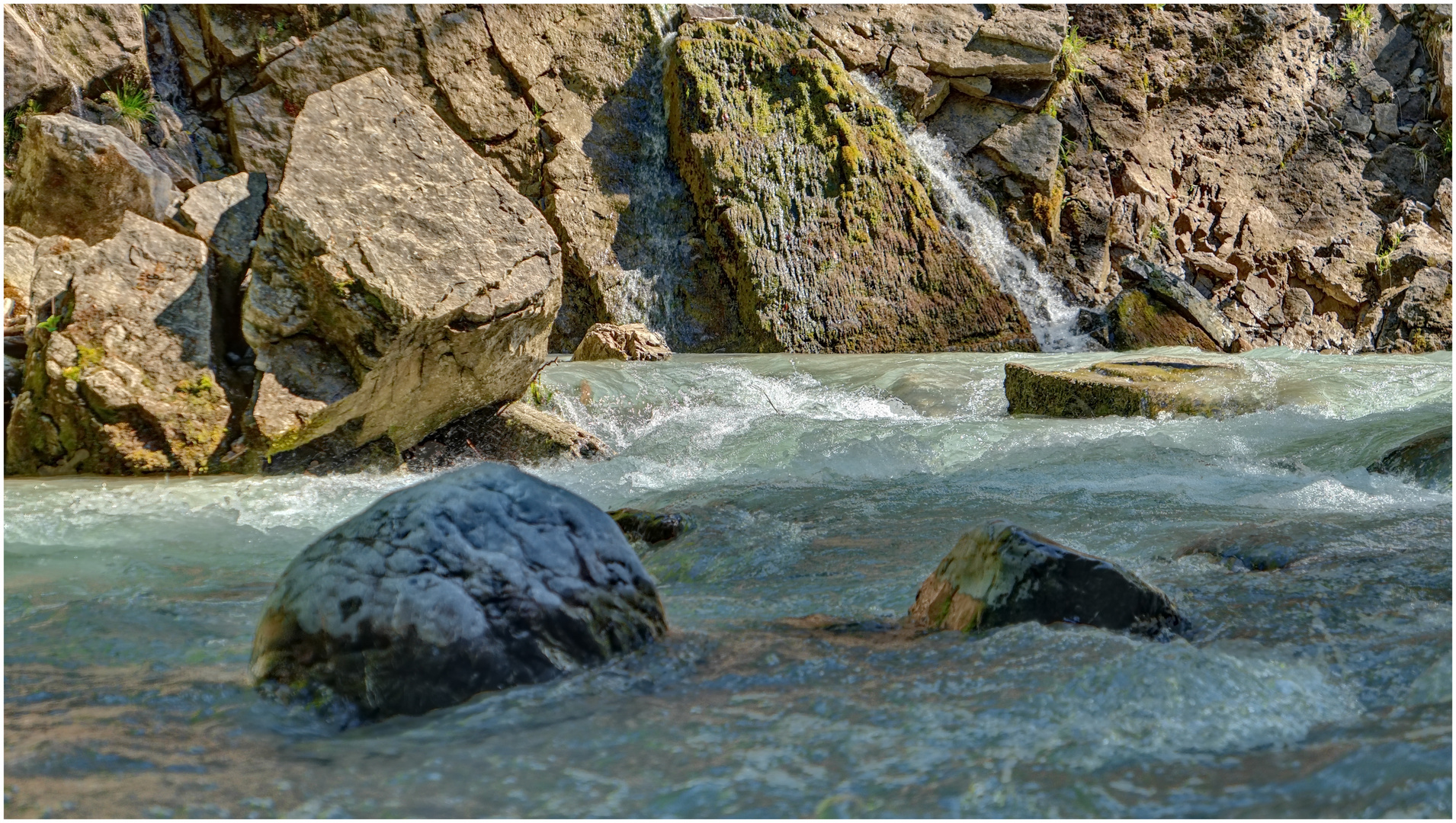 Alvierbach 2022-05-15 mit Wasserfälle