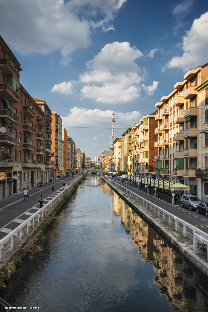 Alzaia Naviglio Pavese, Milano, vista dal ponte