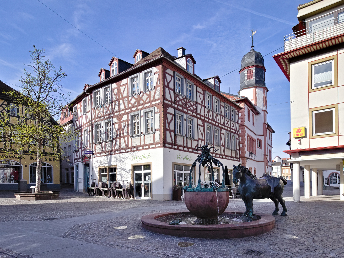 Alzeyer Rossmarkt