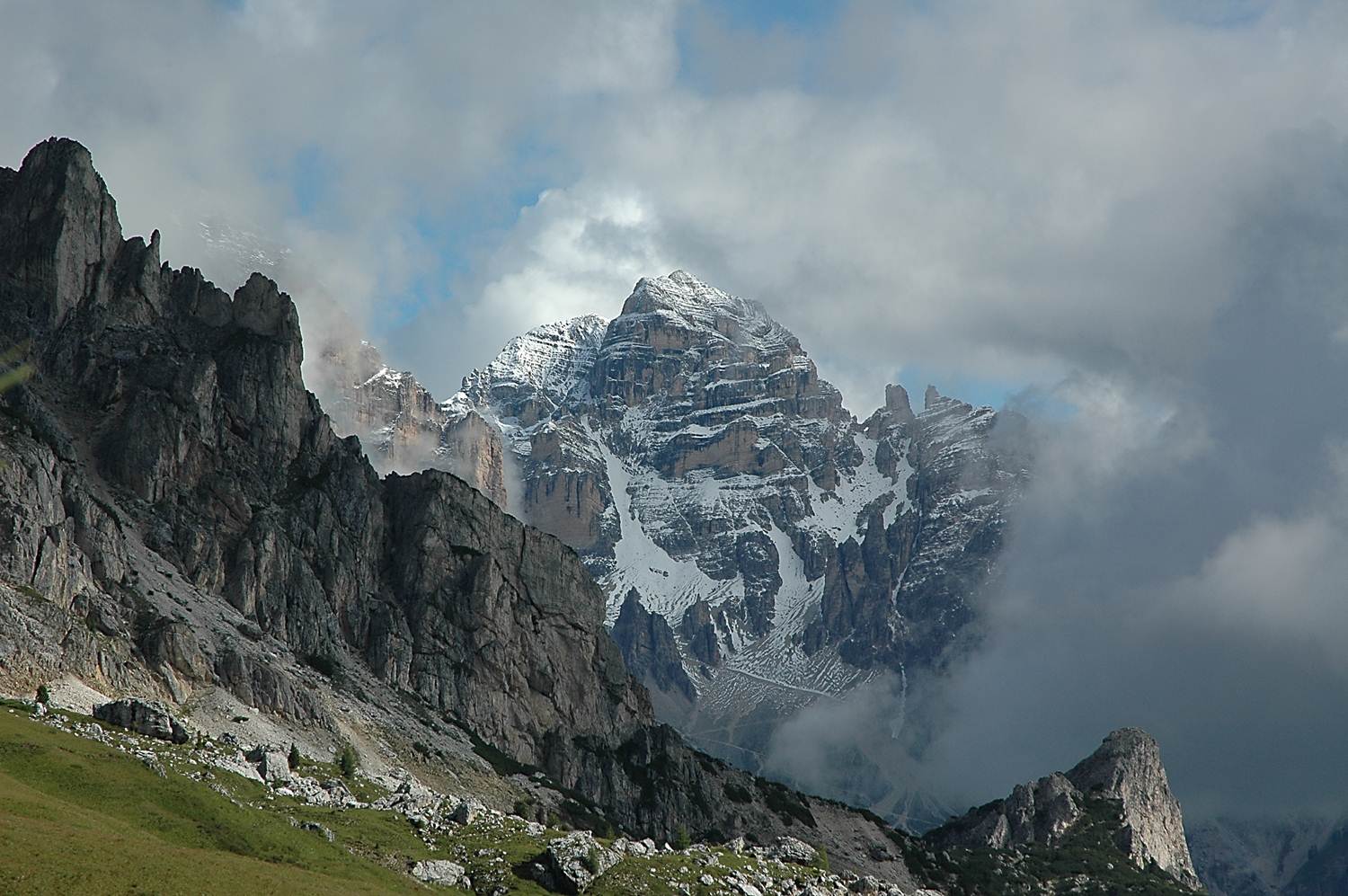 Alzo gli occhi verso i monti