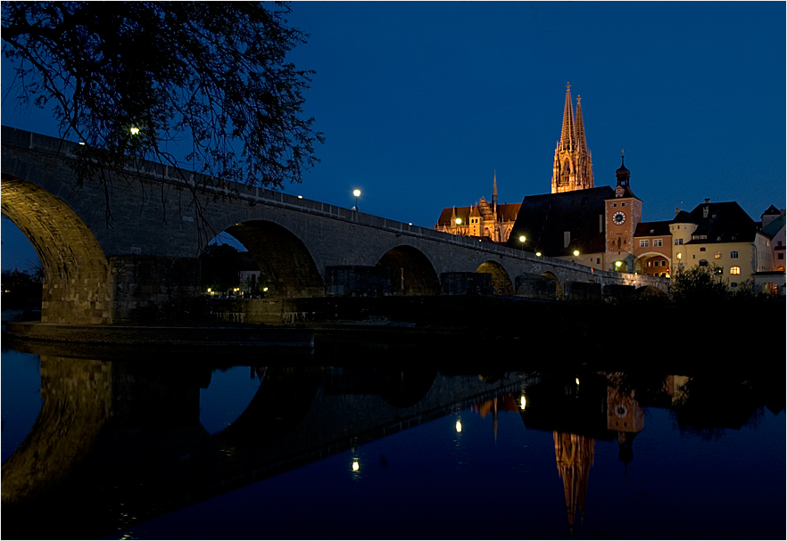 Am Abend an der Donau