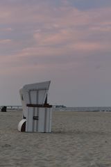 Am Abend im Strandkorb