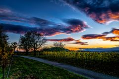 Am Abend reißt der Himmel auf 