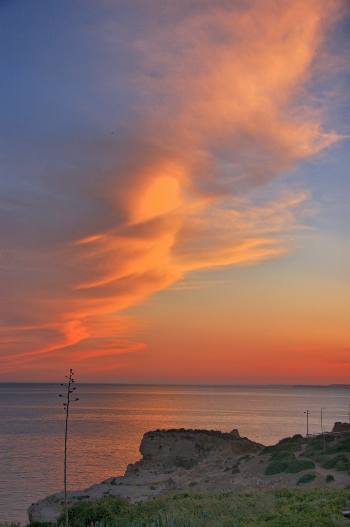 Am Abend - Wolken ziehen auf