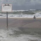 Am allerletzten Urlaubstag  ---Ihrer b e s t e n Freundin war das Wasser zu kalt----