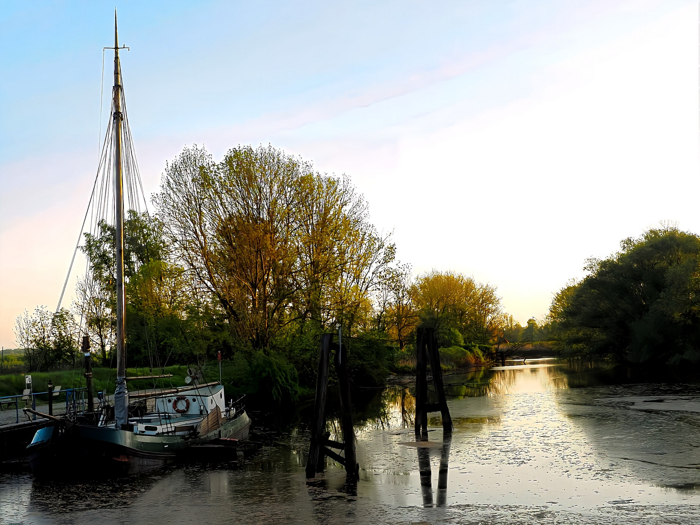 am alten Hafen in Jork 2