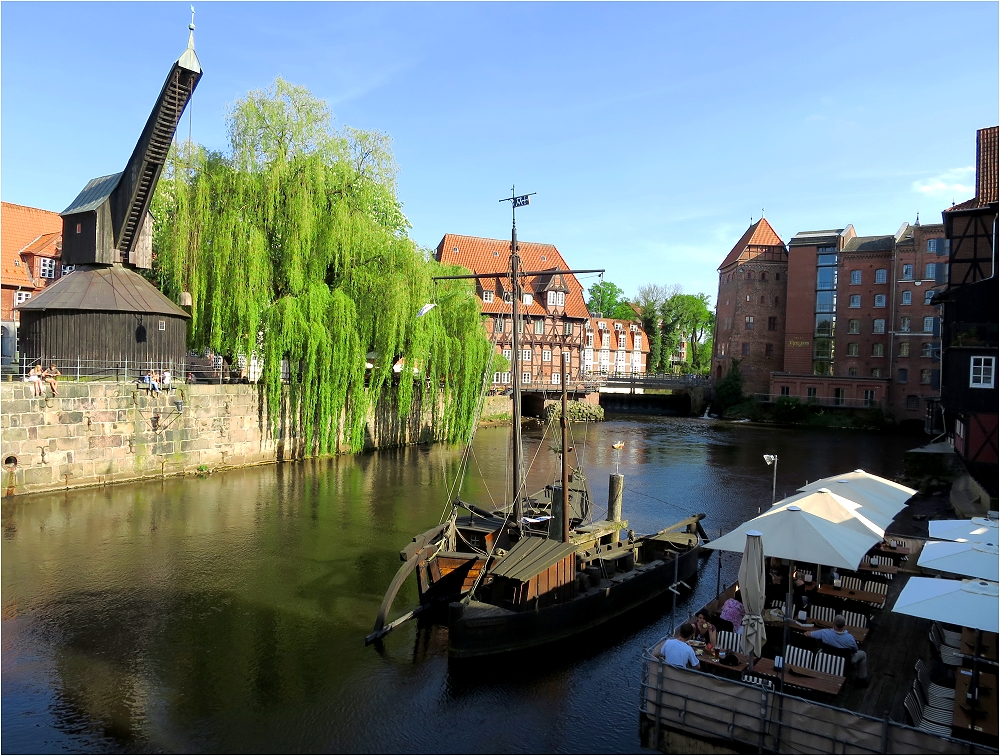 Am alten KRAN in LÜNEBURG