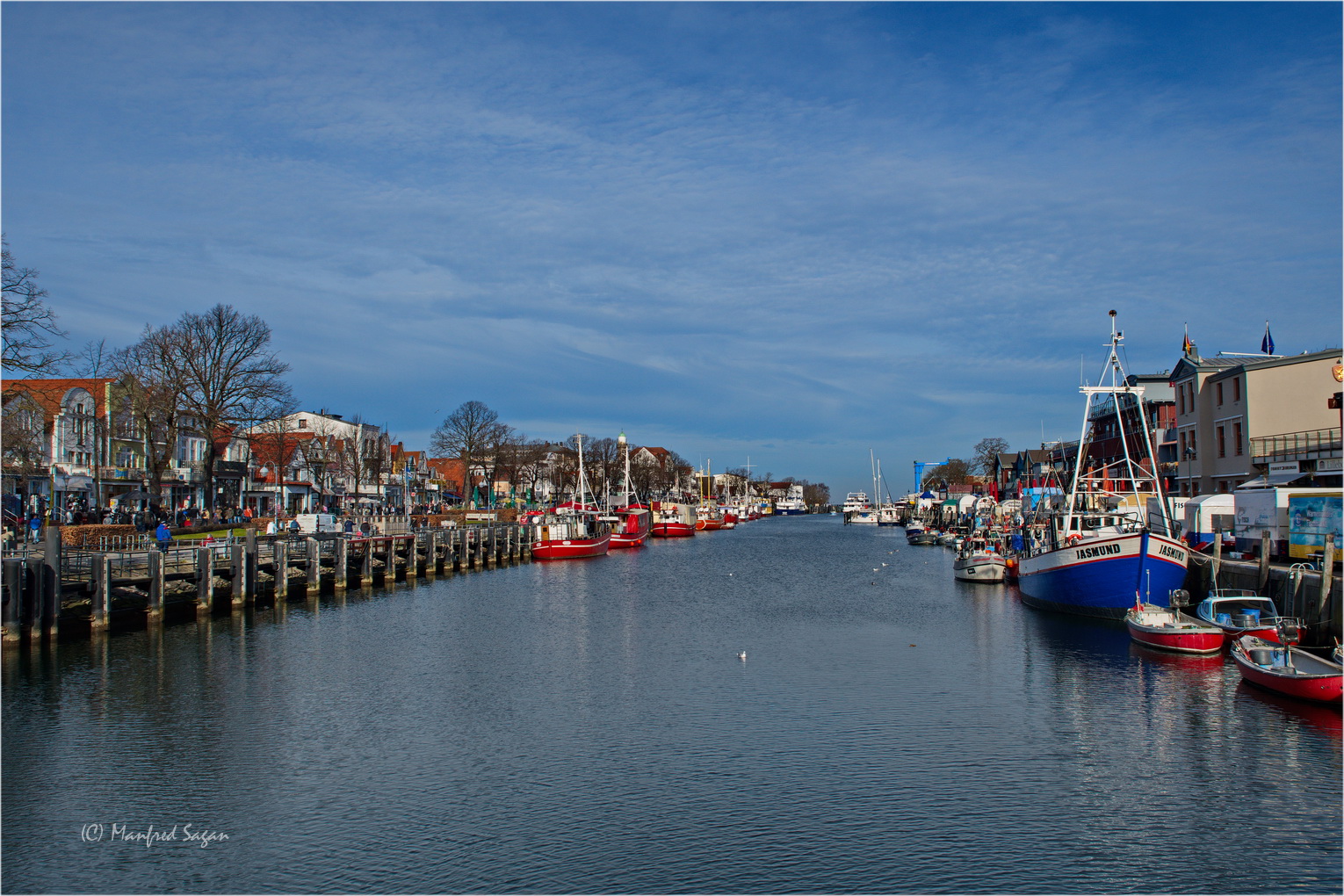 Am Alten Strom in Warnemünde