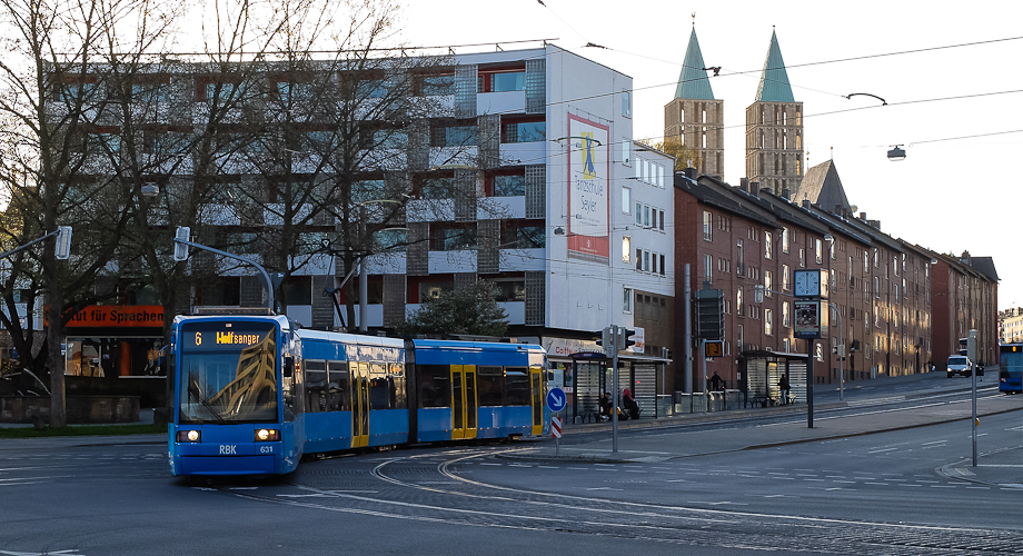 Am Altmarkt ...