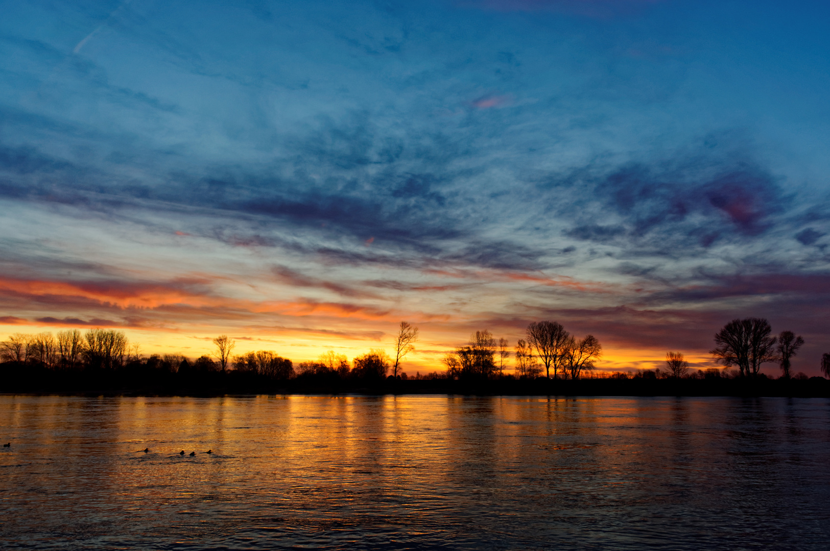 Am anderen Ufer