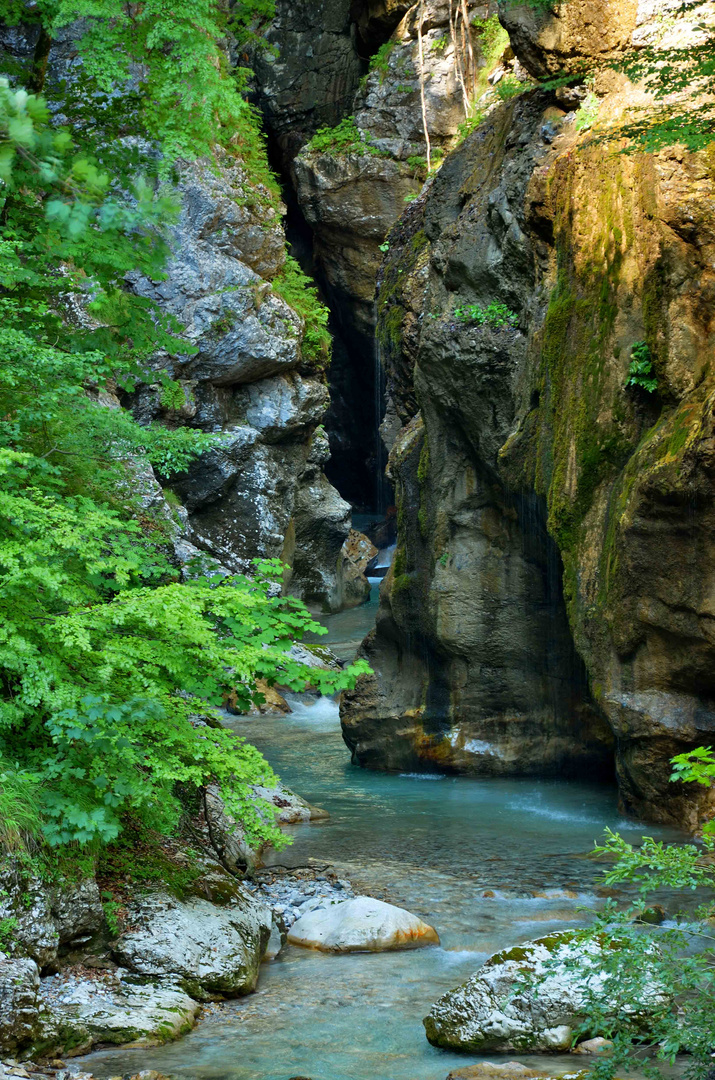 Am anfang der Tscheppaschlucht