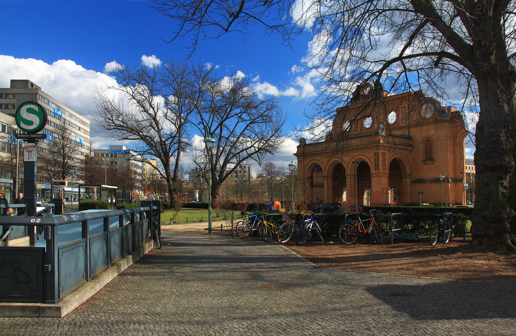 Am Anhalter Bahnhof