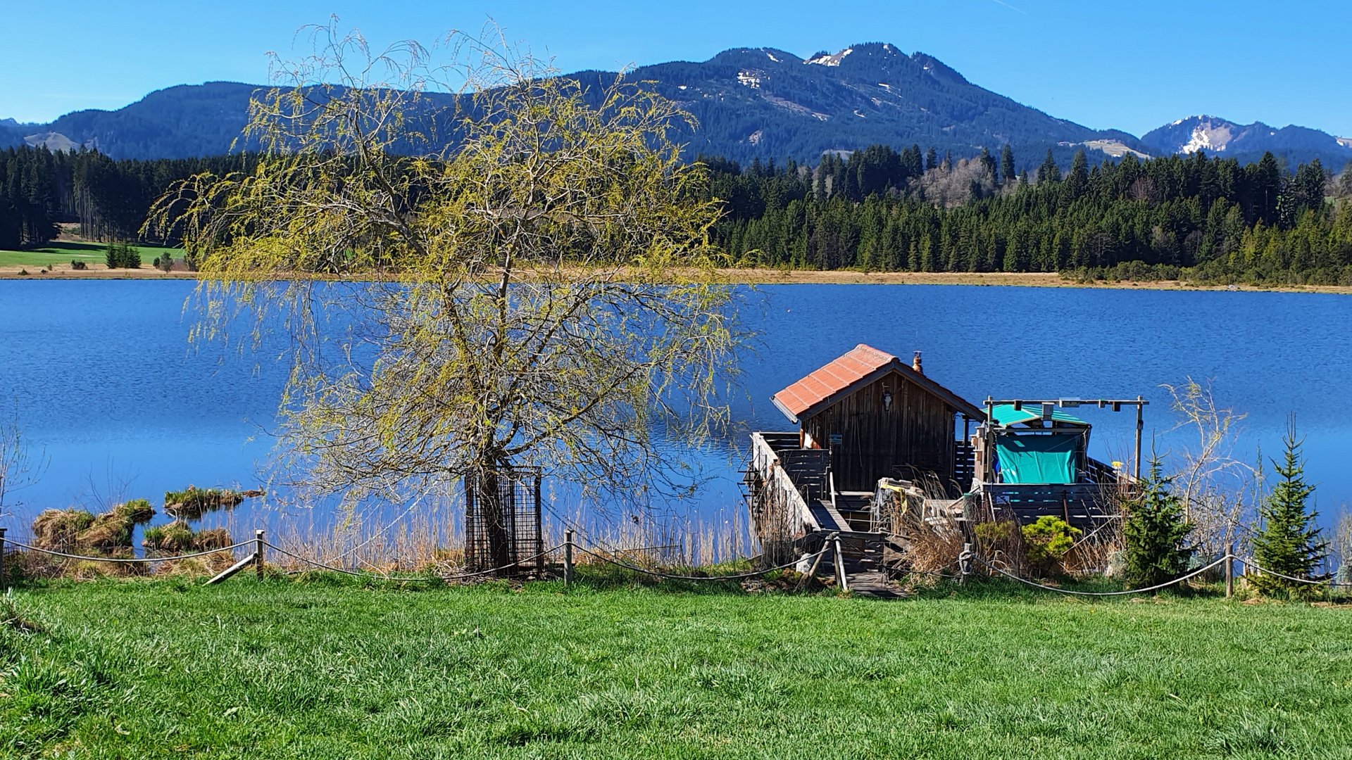 Am Attlesee 2