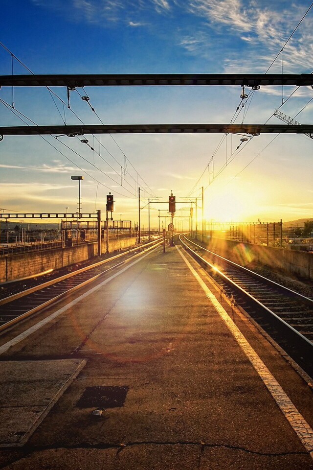 Am bahnhof