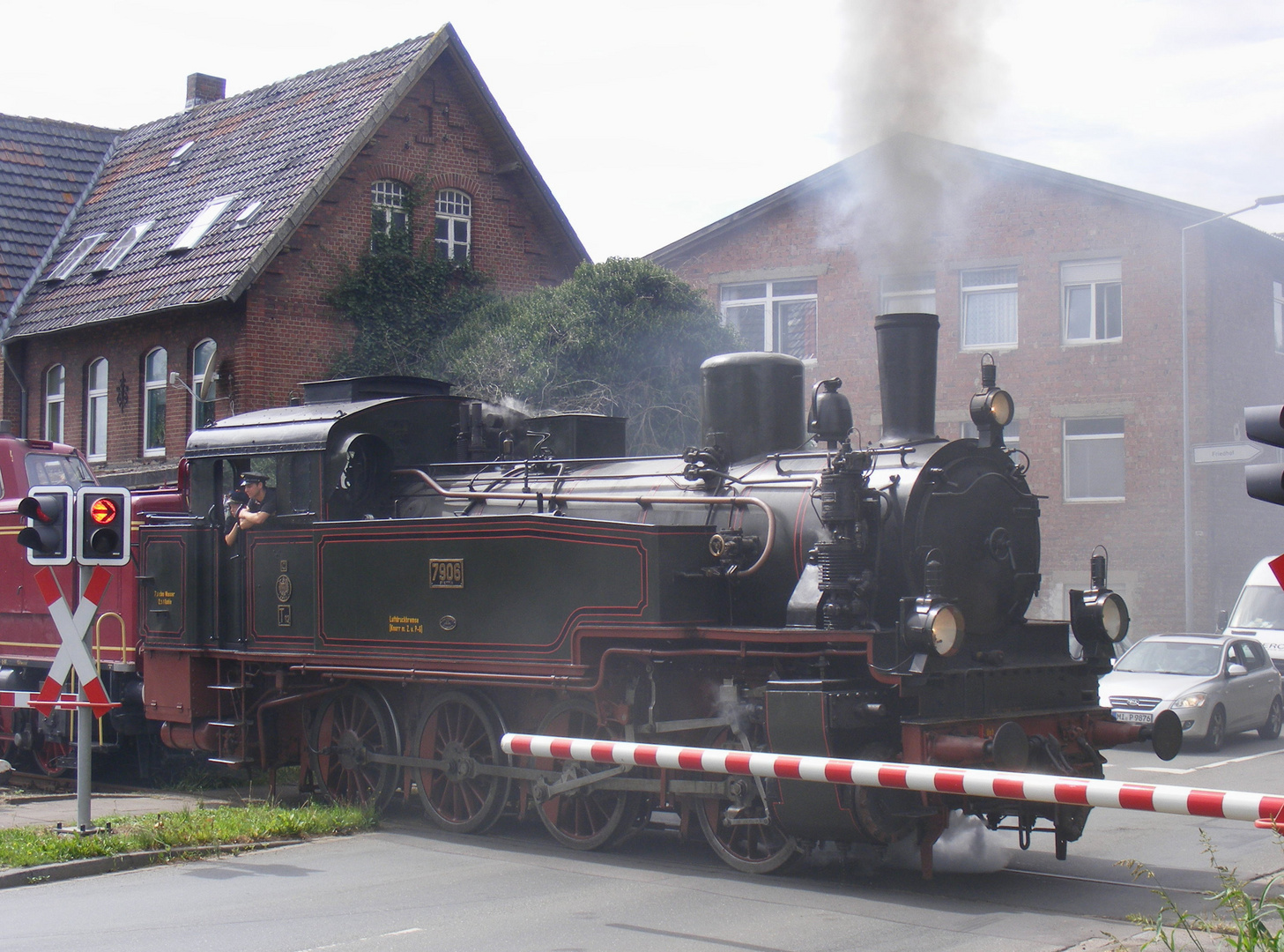 Am Bahnhof Hille